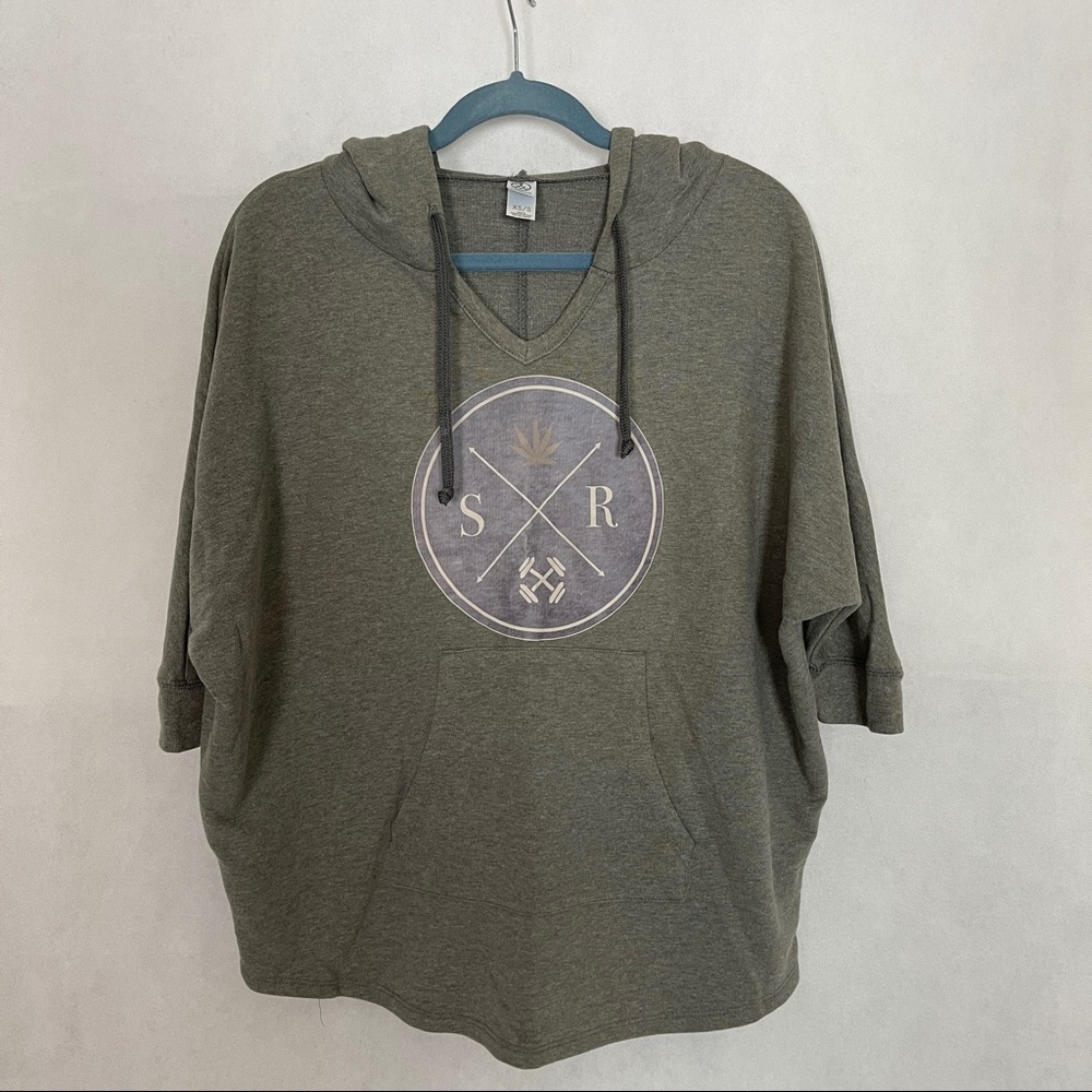 Stay Ripped Apparel Hoodie Size XS/S